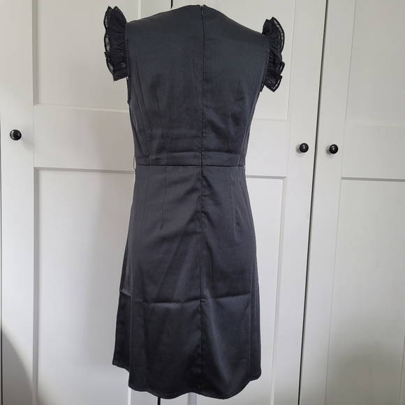 C.Luce black pleated vneck dress - Picture 8 of 8